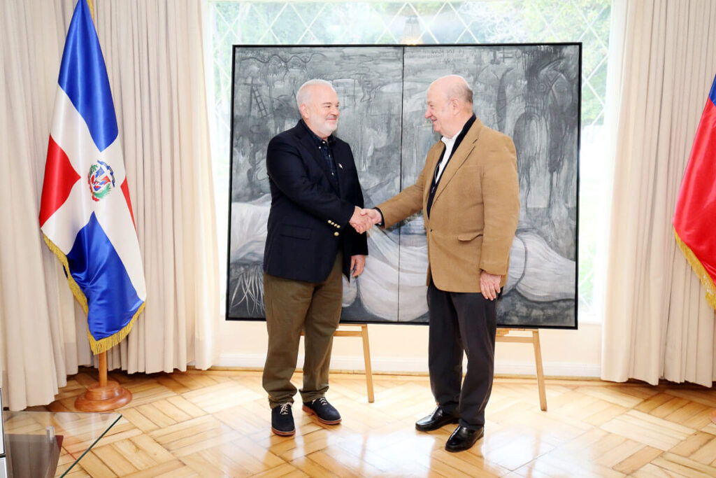 La primera obra de arte dominicana llega al NuMu de Chile