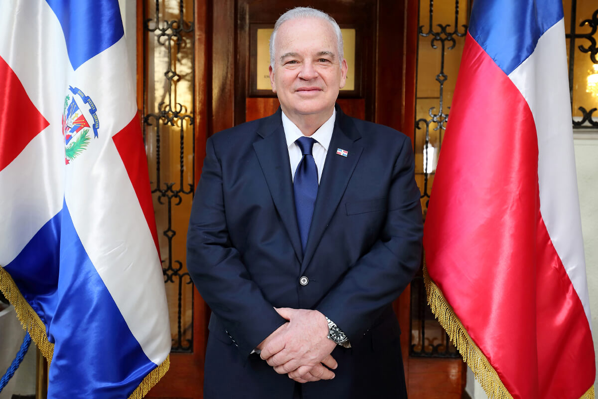 Diplomacia en acción: una agenda que continúa acercando a República Dominicana y Chile